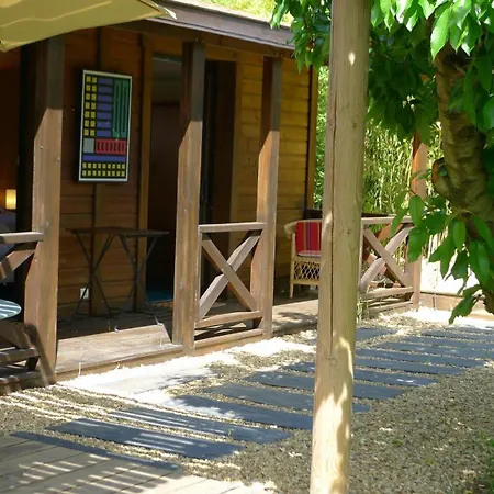 Les Piegonnaises - Deux Luxueuses Roulottes Et La En Drome Provencale Piegon