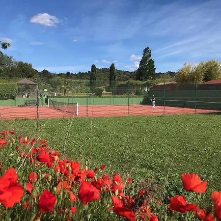 Les Piegonnaises - Deux Luxueuses Roulottes Et La En Drome Provencale Nyaraló *