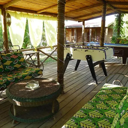Les Piegonnaises - Deux Luxueuses Roulottes Et La En Drome Provencale